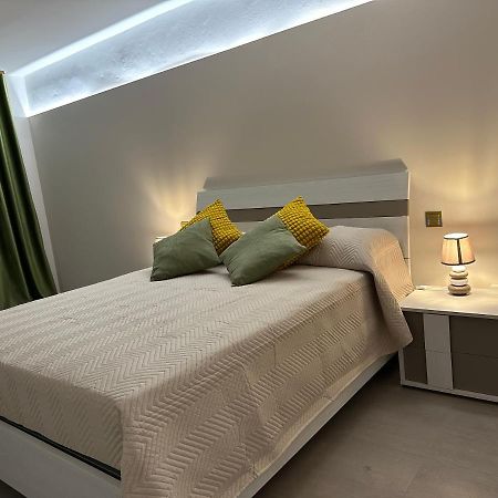 Imbriani 69 Apartment Μπάρι Εξωτερικό φωτογραφία